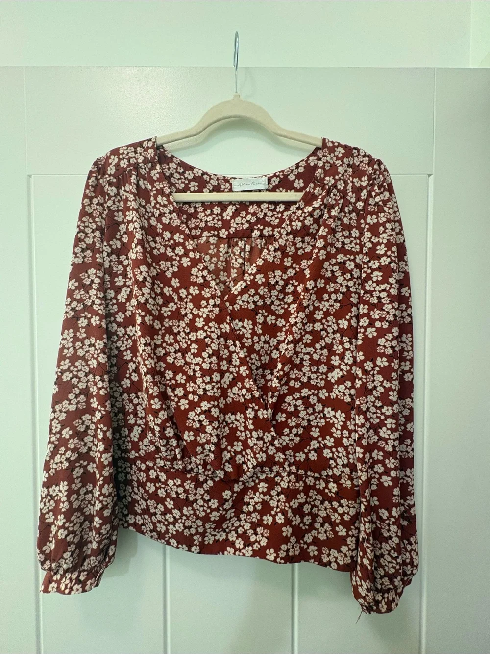 All in Favor Rust Floral V-Neck Long-Sleeve Blouse